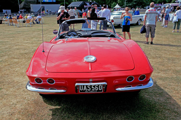 61-02d 10-07-03_0308 1961 Chevrolet Corvette.JPG